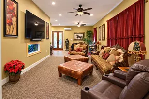 9727 Wiloak St, Houston, TX 77078 - Photo 7