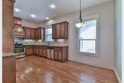 1030 W 16th Street #A, Houston, TX 77008 - Photo 7
