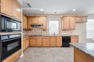 5547 Cranston Ct, Sugar Land, TX 77479 - Photo 13