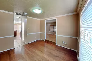 1028 Chesterwood Dr, Pearland, TX 77581 - Photo 7