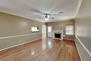 1028 Chesterwood Dr, Pearland, TX 77581 - Photo 5