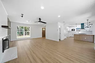 3311 Knoll Manor Dr, Houston, TX 77345 - Photo 9