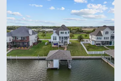 211 Tuna Run Road, Freeport, TX 77541 - Photo 5