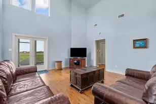 211 Tuna Run Rd, Freeport, TX 77541 - Photo 17