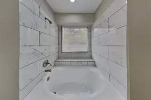 2906 Lotus Ln, Pearland, TX 77584 - Photo 11