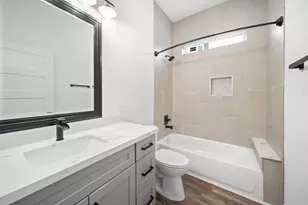 5813 England St, Houston, TX 77021 - Photo 13