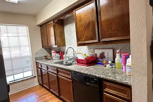 4215 Bayou Vista Dr, Houston, TX 77091 - Photo 5