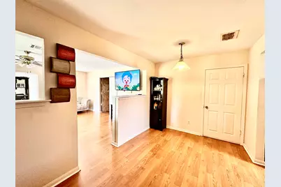 4215 Bayou Vista Drive, Houston, TX 77091 - Photo 19