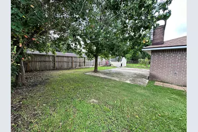 4215 Bayou Vista Drive, Houston, TX 77091 - Photo 29