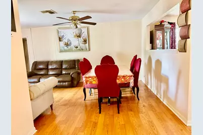 4215 Bayou Vista Drive, Houston, TX 77091 - Photo 3