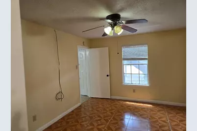 10823 Braes Bend Drive, Houston, TX 77071 - Photo 9