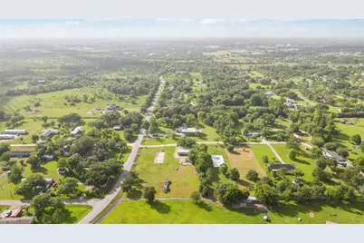 2257 County Road 529, Alvin, TX 77511 - Photo 9