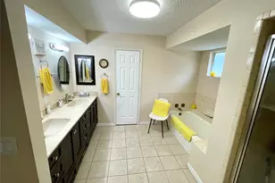 12302 Oralia Dr, Houston, TX 77065 - Photo 21