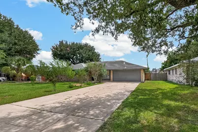 6027 De Moss Drive, Houston, TX 77081 - Photo 1