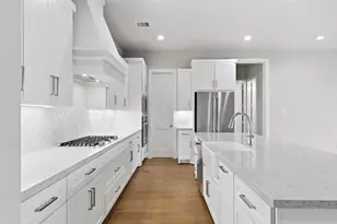 124 El Paso Bnd, New Waverly, TX 77358 - Photo 5