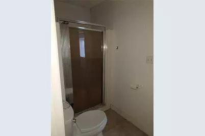10546 Hammerly Boulevard #323, Houston, TX 77043 - Photo 15