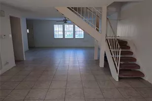 10546 Hammerly Blvd, Houston, TX 77043 - Photo 5