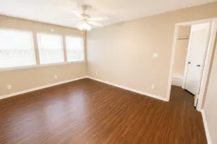 22413 Tree House Ln, Spring, TX 77373 - Photo 5