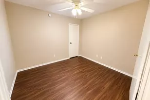 22413 Tree House Ln, Spring, TX 77373 - Photo 9