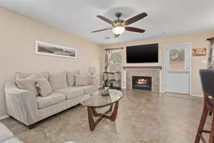 78 N Walden Elms Cir, The Woodlands, TX 77382 - Photo 5