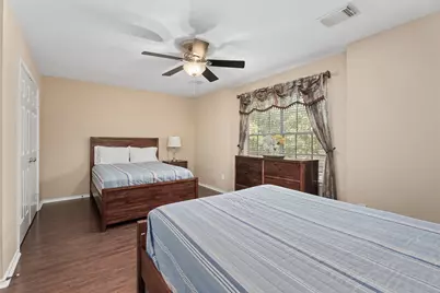 78 N Walden Elms Circle, The Woodlands, TX 77382 - Photo 19