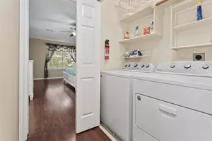 78 N Walden Elms Cir, The Woodlands, TX 77382 - Photo 21