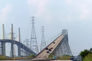 318 Dove Ct, Bridge City, TX 77611 - Photo 5