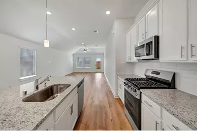 1233 Sacred Light Lane, La Marque, TX 77568 - Photo 3