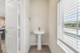 10622 Cascade Ledge Ln, Houston, TX 77025 - Photo 15