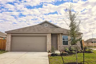 9302 Speckled Trout Dr, Baytown, TX 77521 - Photo 1