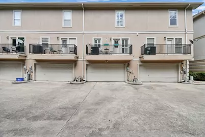 1739 French Village Drive, Houston, TX 77055 - Photo 35