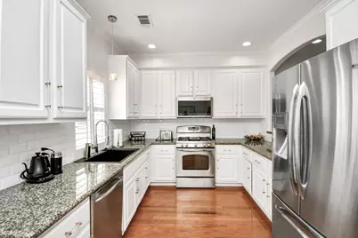 1739 French Village Drive, Houston, TX 77055 - Photo 11