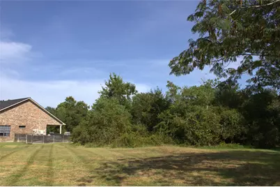209 Briarwood Drive, Bellville, TX 77418 - Photo 3