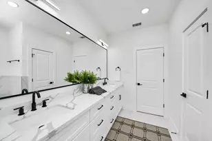 2430 Harrington St, Houston, TX 77026 - Photo 27