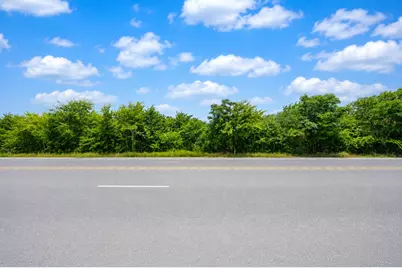 11635 Hwy 36 S, Wallis, TX 77485 - Photo 17
