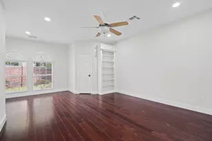 34 Grants Lake Cir, Sugar Land, TX 77479 - Photo 27