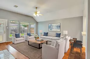 4123 Ridgepoint Dr, Pearland, TX 77584 - Photo 3