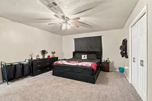 3800 Windridge Dr, Bryan, TX 77802 - Photo 9