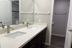304 S Shadowbend Ave, Friendswood, TX 77546 - Photo 31