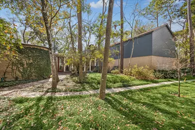 338 Hunters Trail Street, Houston, TX 77024 - Photo 15