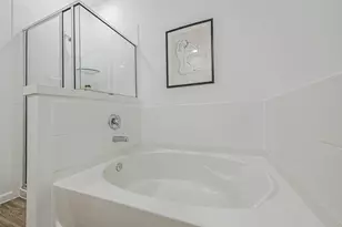 3075 Clydesdale Dr, Alvin, TX 77511 - Photo 23