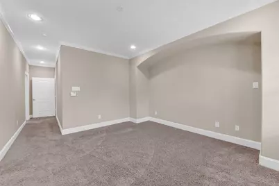 905 Garden Oaks Trace, Houston, TX 77018 - Photo 19