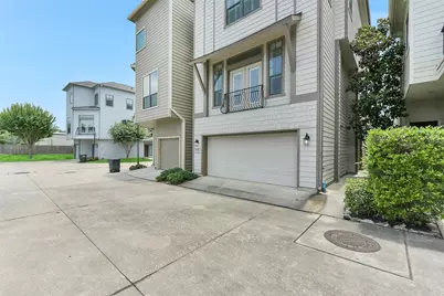905 Garden Oaks Trace, Houston, TX 77018 - Photo 35