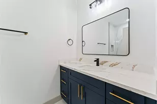 9001 Nyssa St, Houston, TX 77078 - Photo 13
