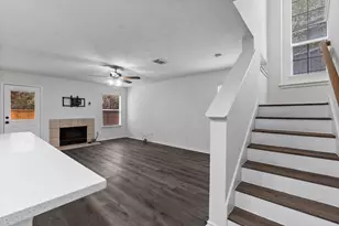 143 Anise Tree Pl, The Woodlands, TX 77382 - Photo 5