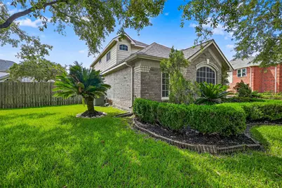 4722 Plato Park Drive, Sugar Land, TX 77479 - Photo 3