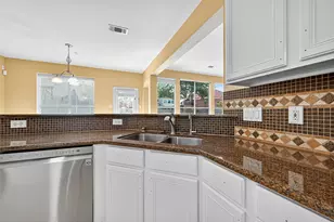 4722 Plato Park Dr, Sugar Land, TX 77479 - Photo 15