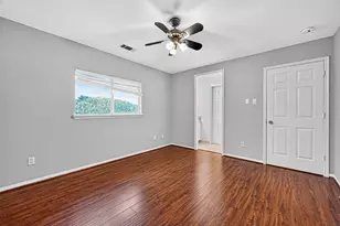 4722 Plato Park Dr, Sugar Land, TX 77479 - Photo 31