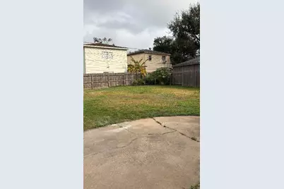 8838 Stroud Drive, Houston, TX 77036 - Photo 7