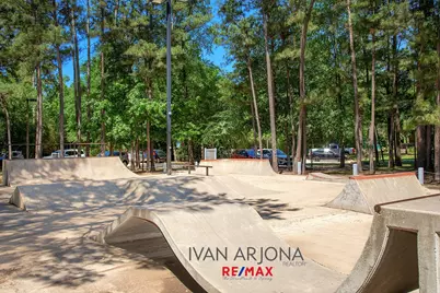 7 Bettina, The Woodlands, TX 77382 - Photo 27